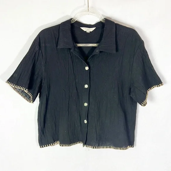 OUTFIT JPR |🖤 VINTAGE 90s Black Button-Up Woven Cream Boho Short-Sleeved Blouse - Picture 2 of 6